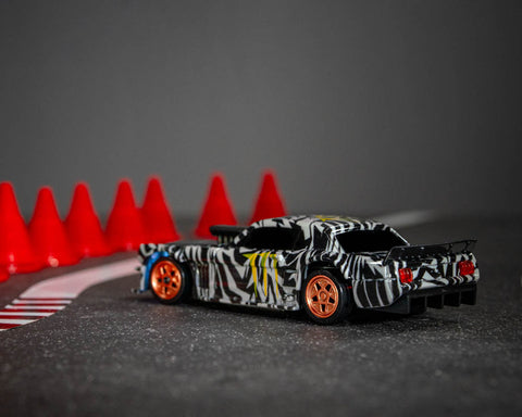 RCG Racing Micro DC 1/43 Drift Car - Muscle Black/White slide 8